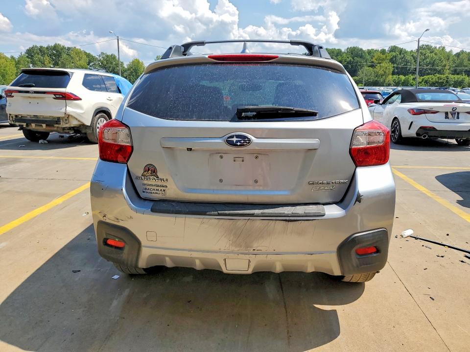Photo 6 from auction – 2016 SUBARU CROSSTREK with VIN JF2GPAKC7GH229571