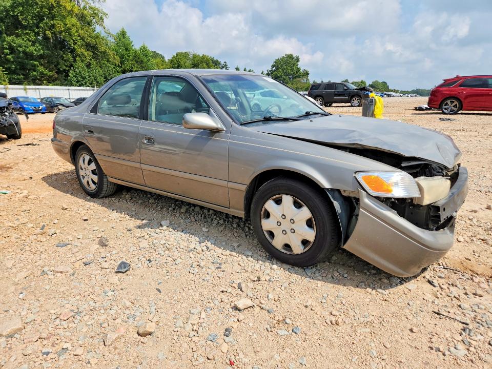 Photo 4 from auction – 2001 TOYOTA CAMRY with VIN 4T1BG22K91U020364