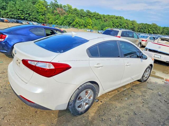 Photo 3 from auction – 2014 KIA FORTE with VIN KNAFK4A69E5067685