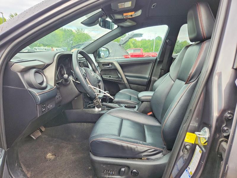 Photo 7 from auction – 2018 TOYOTA RAV4 with VIN 2T3JFREVXJW746447