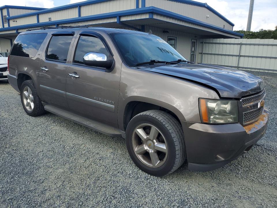 Photo 4 from auction – 2012 CHEVROLET SUBURBAN with VIN 1GNSCKE0XCR285690