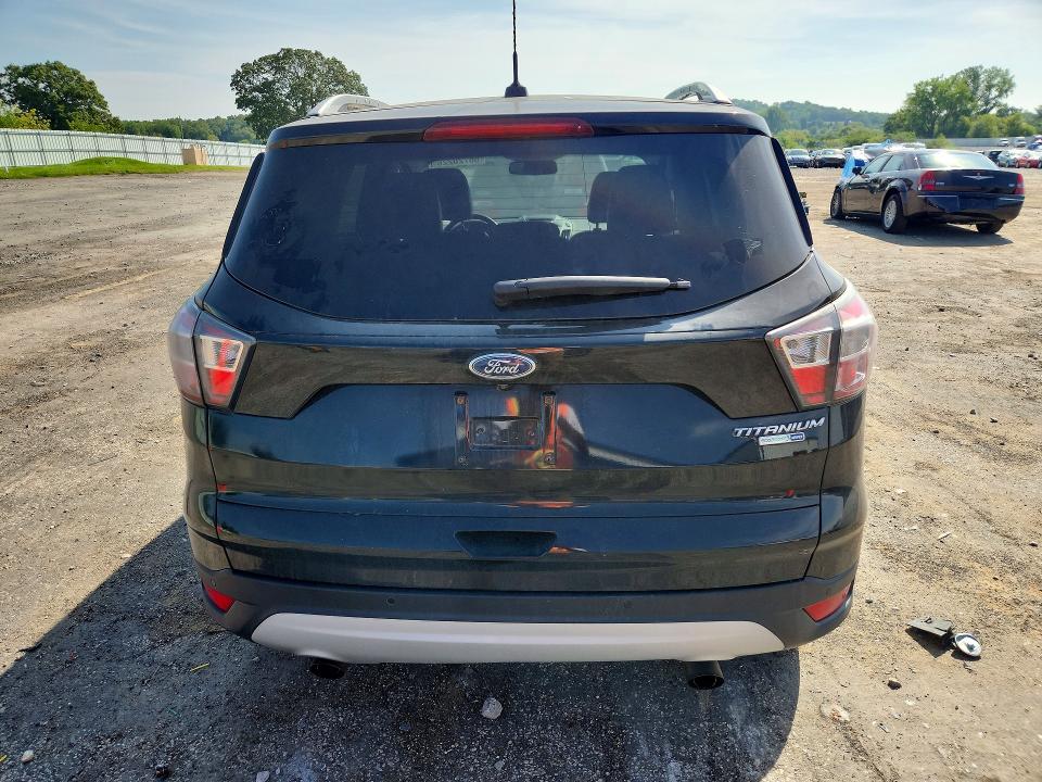 Photo 6 from auction – 2017 FORD ESCAPE with VIN 1FMCU9JD5HUB34266