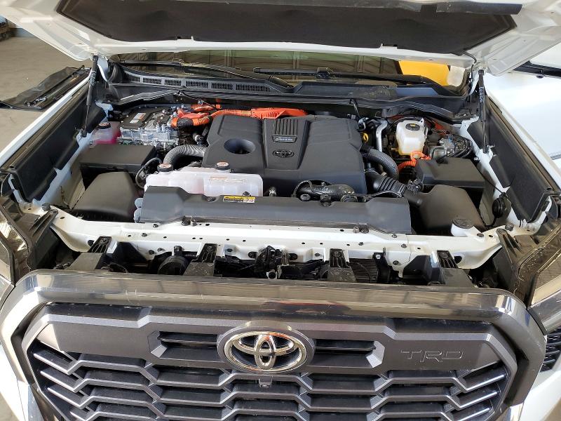 Photo 11 from auction – 2026 TOYOTA TUNDRA with VIN 5TFWC5DB8TX145874