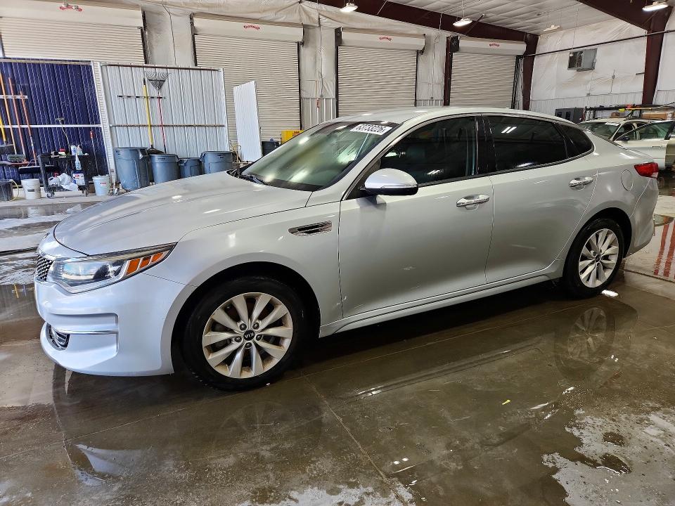 KIA OPTIMA 2017 с VIN 5XXGU4L31HG169082 - Фото с аукциона