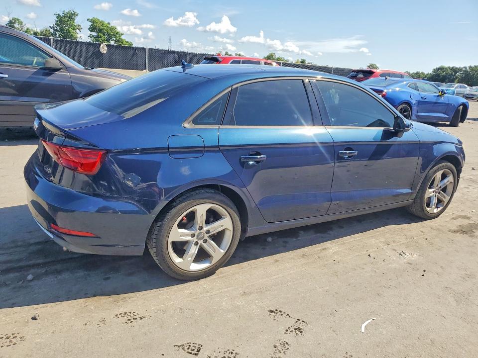 Photo 3 from auction – 2018 AUDI A3 with VIN WAUAUGFF5J1004793