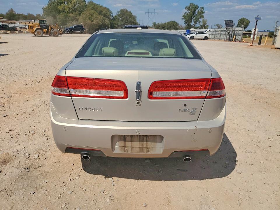 Photo 6 from auction – 2010 LINCOLN MKZ with VIN 3LNHL2GC6AR625635