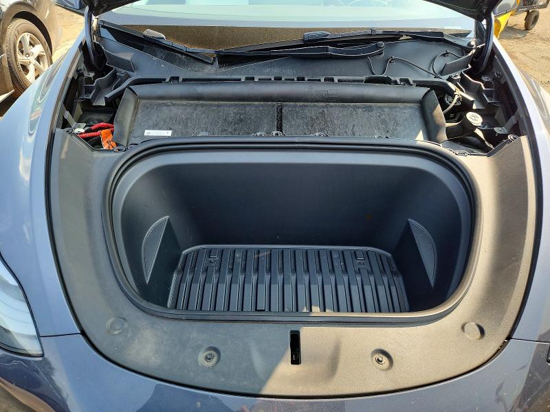 Photo 12 from auction – 2023 TESLA MODEL Y with VIN 7SAYGDEE2PA173721