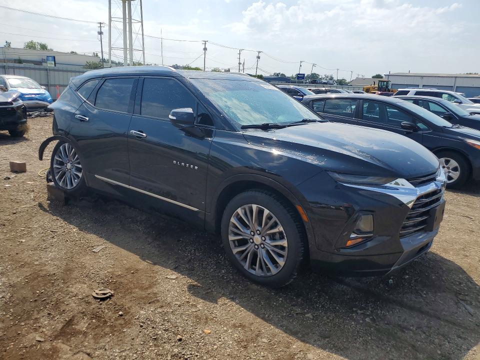 Photo 4 from auction – 2020 CHEVROLET BLAZER with VIN 3GNKBLRS2LS633645