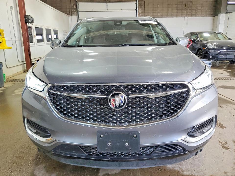 Photo 5 from auction – 2018 BUICK ENCLAVE with VIN 5GAEVCKW1JJ244635