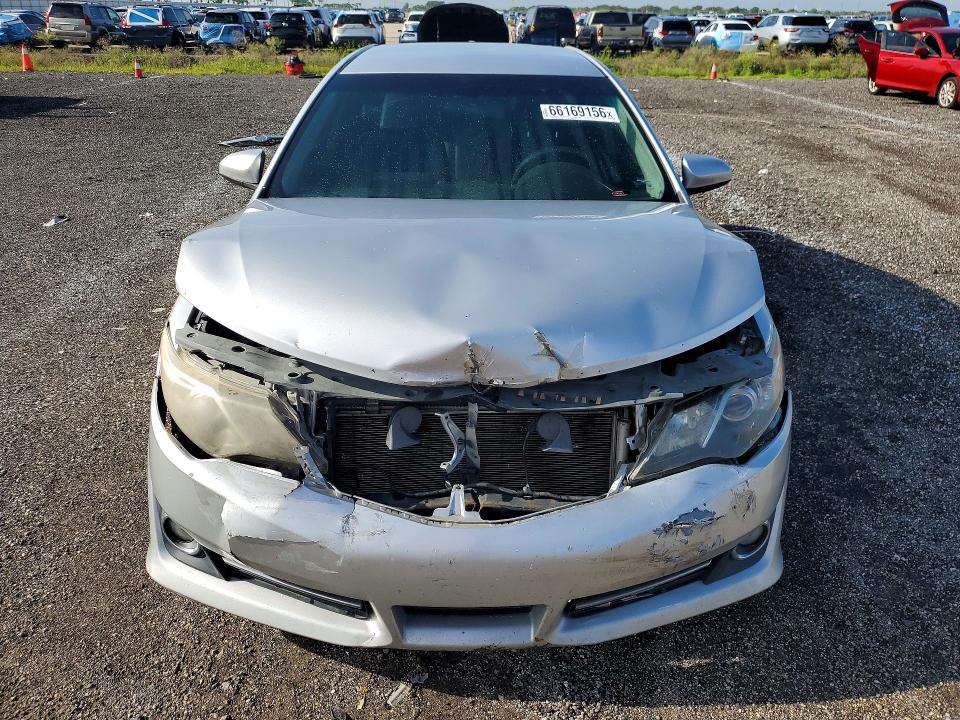 Photo 5 from auction – 2014 TOYOTA CAMRY with VIN 4T1BF1FK0EU371970