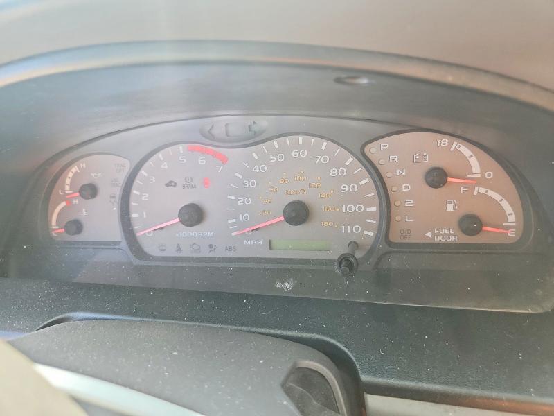 Photo 9 from auction – 2002 TOYOTA SEQUOIA with VIN 5TDZT34A72S072865