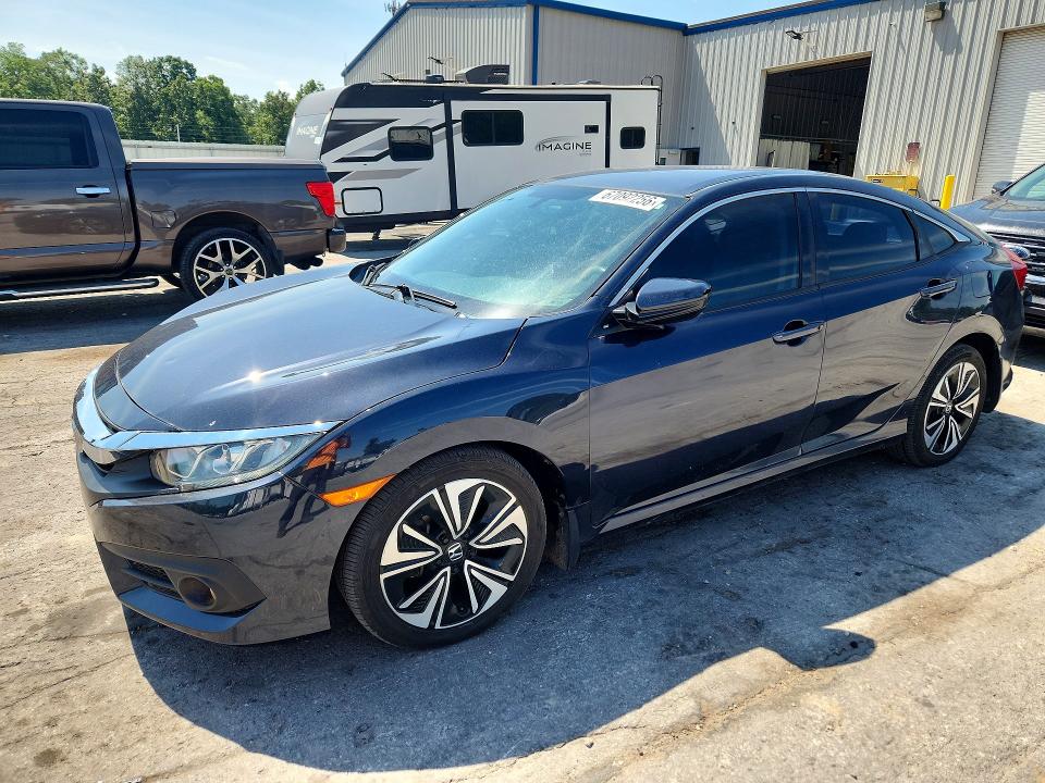 HONDA CIVIC 2016 with VIN 19XFC2F59GE082117 - Photo from auction