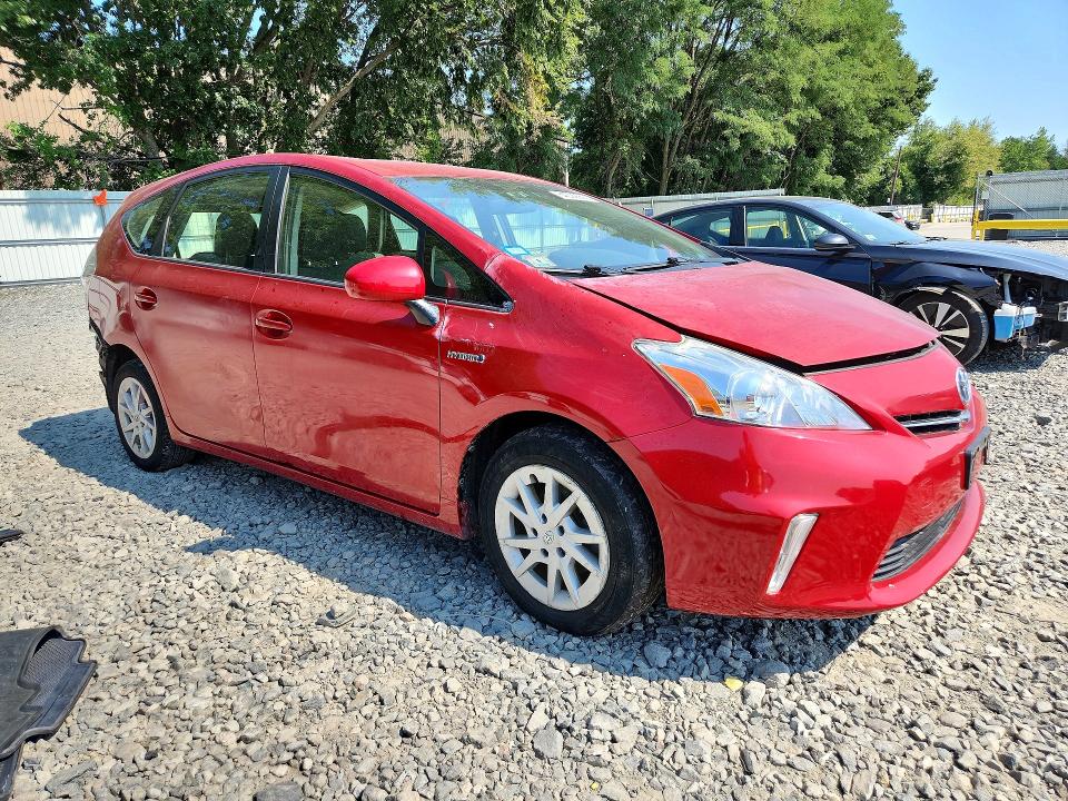 Photo 4 from auction – 2014 TOYOTA PRIUS V with VIN JTDZN3EU9EJ005981