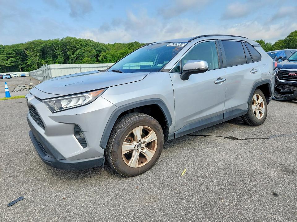 TOYOTA RAV4 2021 with VIN 2T3P1RFV3MW143545 - Photo from auction
