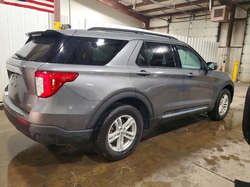 Photo 3 from auction – 2021 FORD EXPLORER with VIN 1FMSK8DH3MGA76919