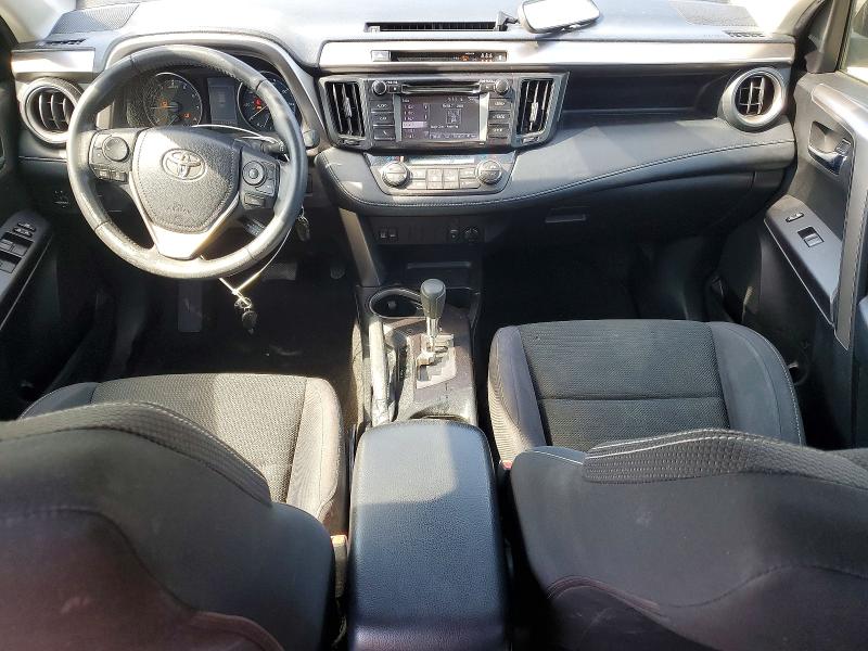 Photo 8 from auction – 2018 TOYOTA RAV4 with VIN JTMWFREV6JJ190299
