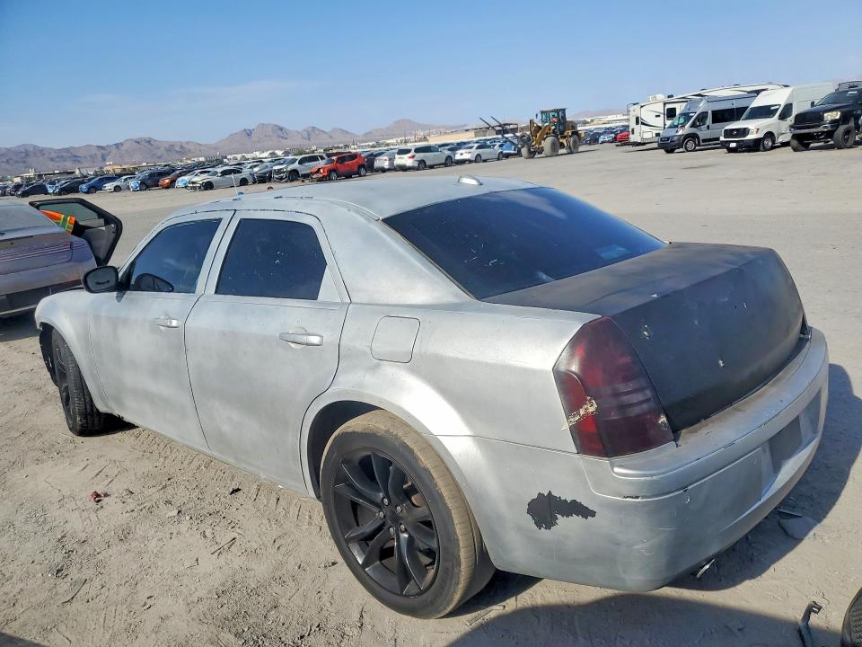 Foto 2 de la subasta – 2006 CHRYSLER 300C con VIN 2C3LA63H46H107737