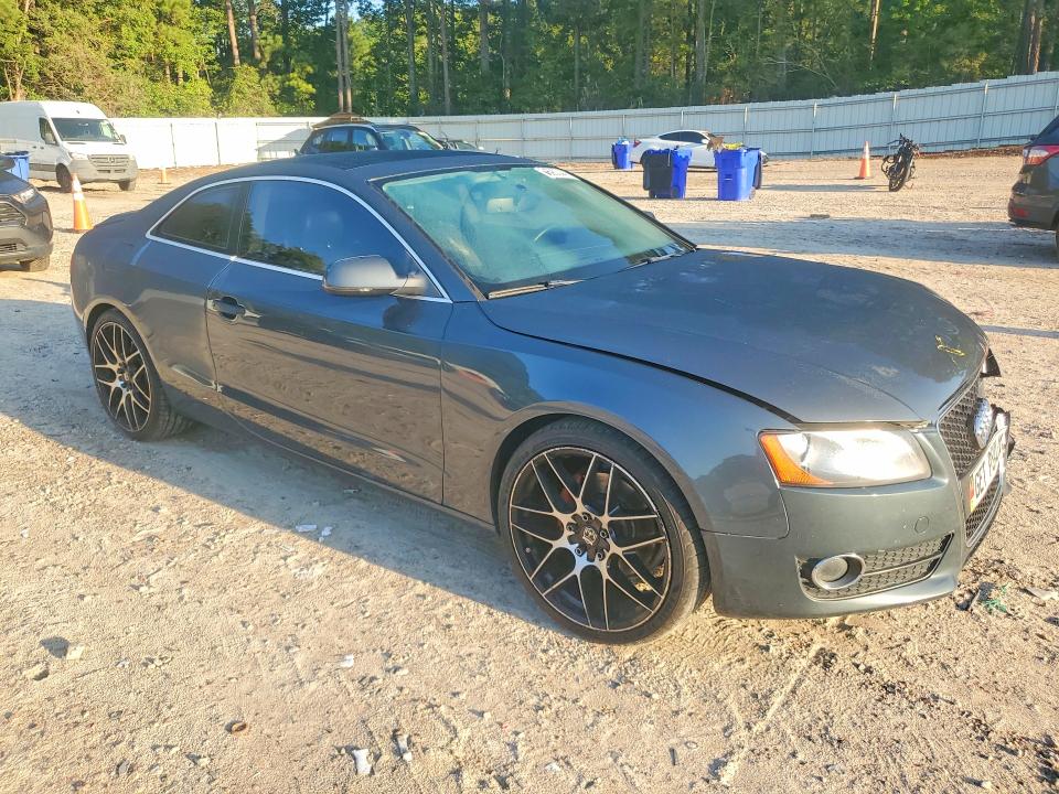 Photo 4 from auction – 2010 AUDI A5 with VIN WAUCFAFR6AA048456