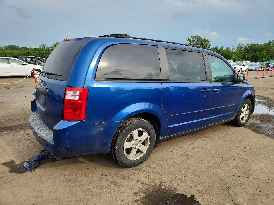 Photo 3 from auction – 2010 DODGE GRAND CARAVAN with VIN 2D4RN4DE6AR185574
