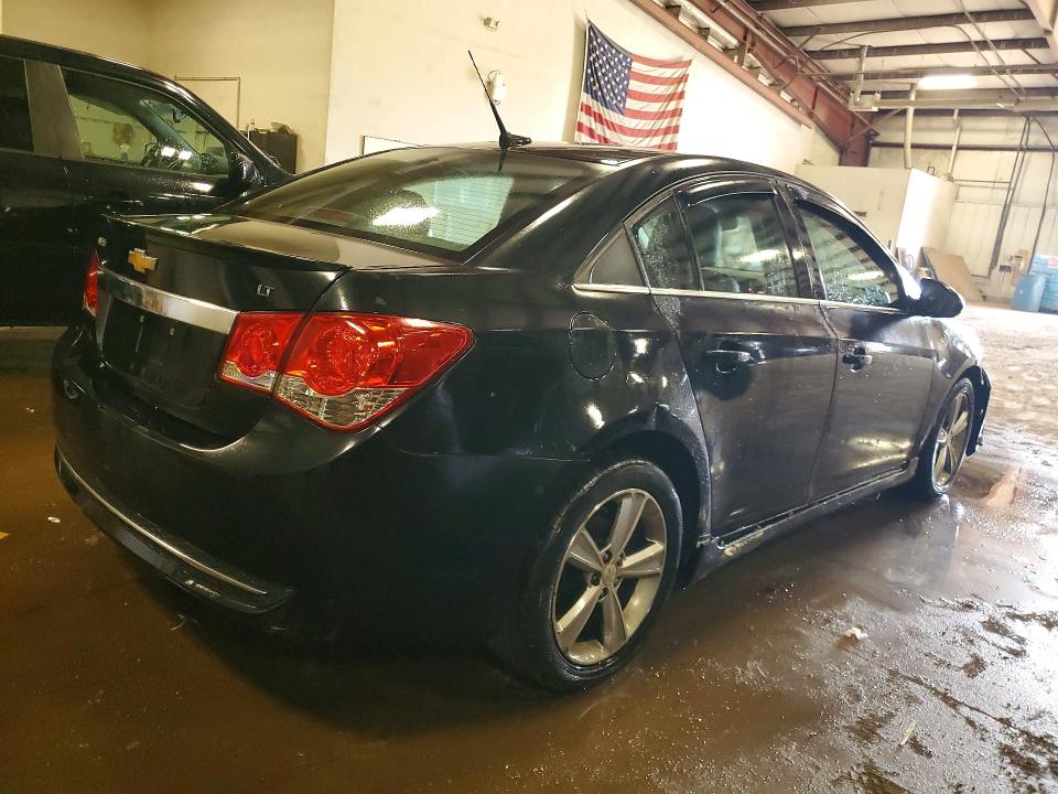 Photo 3 from auction – 2012 CHEVROLET CRUZE with VIN 1G1PG5SC5C7136191
