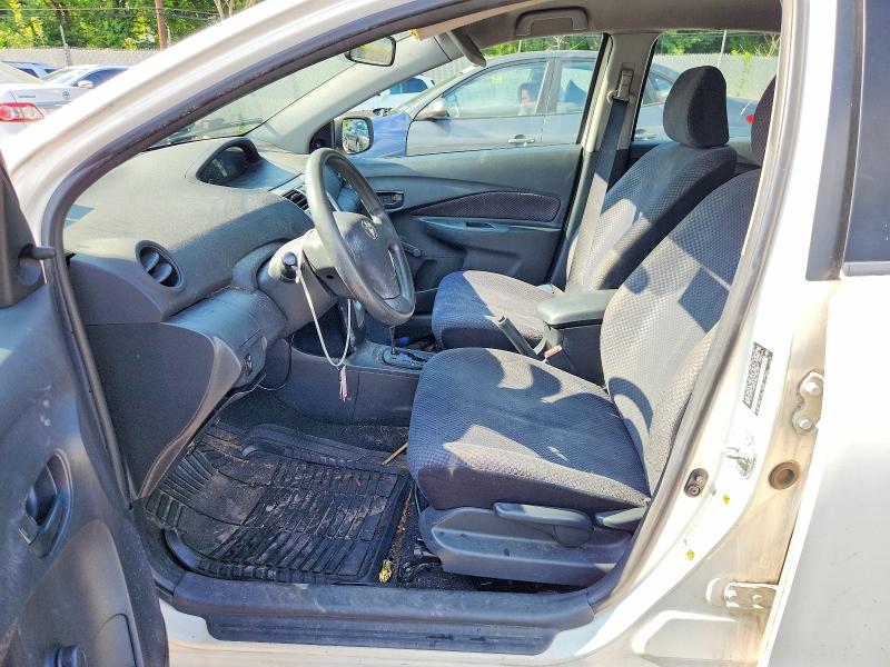 Photo 7 from auction – 2008 TOYOTA YARIS with VIN JTDBT923381285925