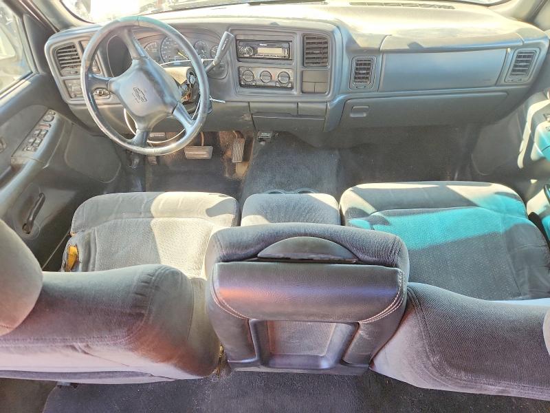 Photo 8 from auction – 2001 CHEVROLET SILVERADO with VIN 1GCHK23U41F101788