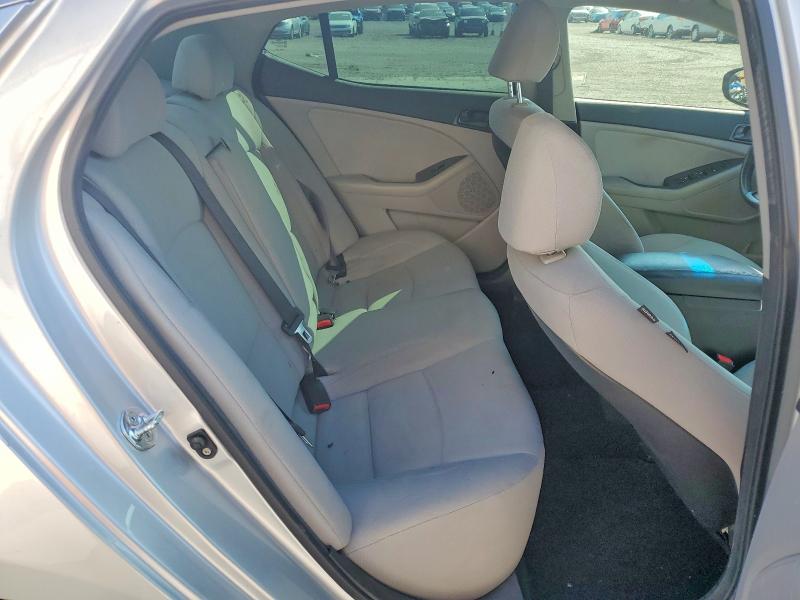 Photo 10 from auction – 2014 KIA OPTIMA with VIN KNAGM4A79E5466832