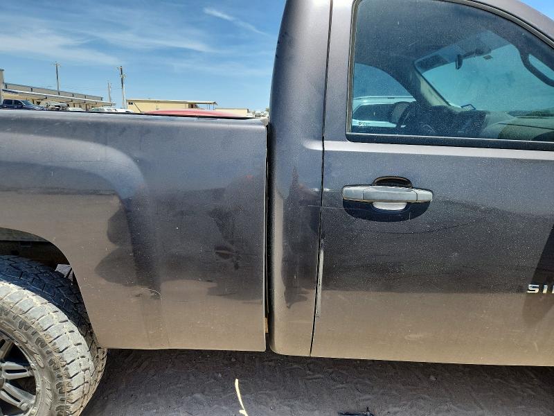 Photo 10 from auction – 2010 CHEVROLET SILVERADO with VIN 1GCPCPEX4AZ194761