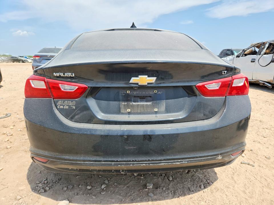 Photo 6 from auction – 2018 CHEVROLET MALIBU with VIN 1G1ZD5ST5JF130430