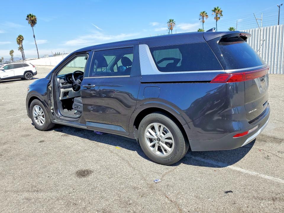 Photo 2 from auction – 2024 KIA CARNIVAL with VIN KNDNB4H33R6356863