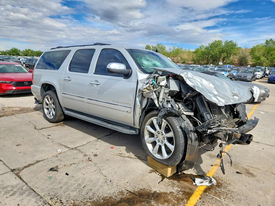 Photo 4 from auction – 2012 CHEVROLET SUBURBAN with VIN 1GNSKKE70CR137192