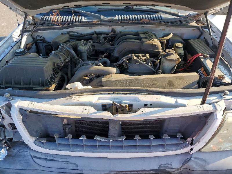 Photo 12 from auction – 2004 FORD EXPLORER with VIN 1FMZU72K94ZB19262