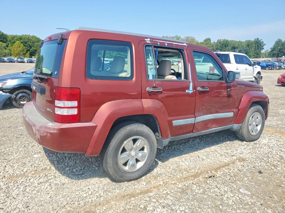 Photo 3 from auction – 2008 JEEP LIBERTY with VIN 1J8GP28K78W144688