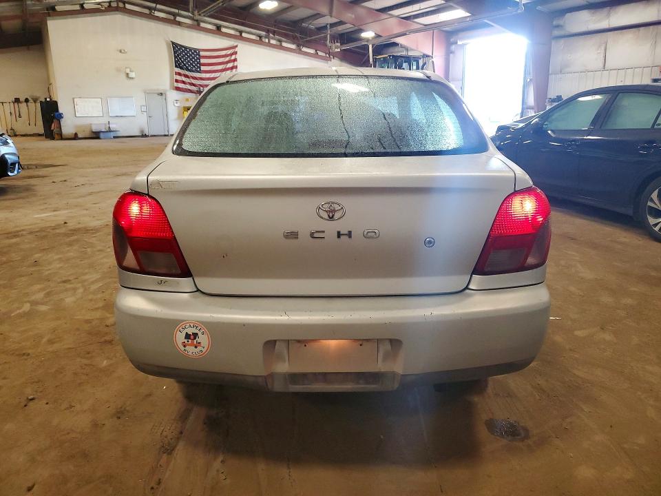 Photo 6 from auction – 2002 TOYOTA ECHO with VIN JTDAT123620231593
