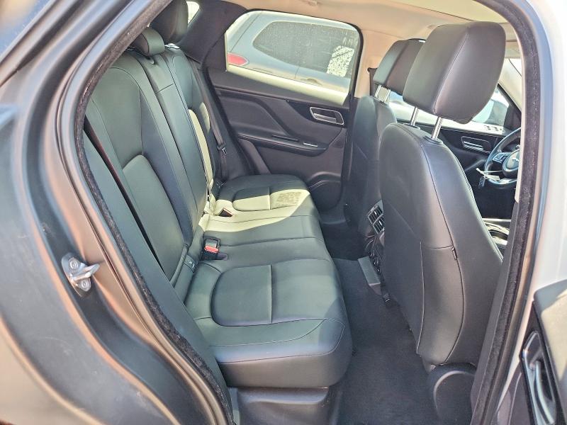 Photo 11 from auction – 2017 JAGUAR F-PACE with VIN SADCJ2BV3HA892849