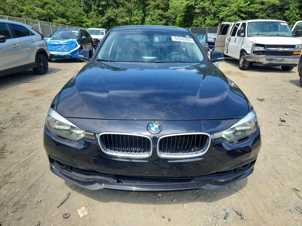 Photo 5 from auction – 2016 BMW 320 with VIN WBA8A3C57GK690494