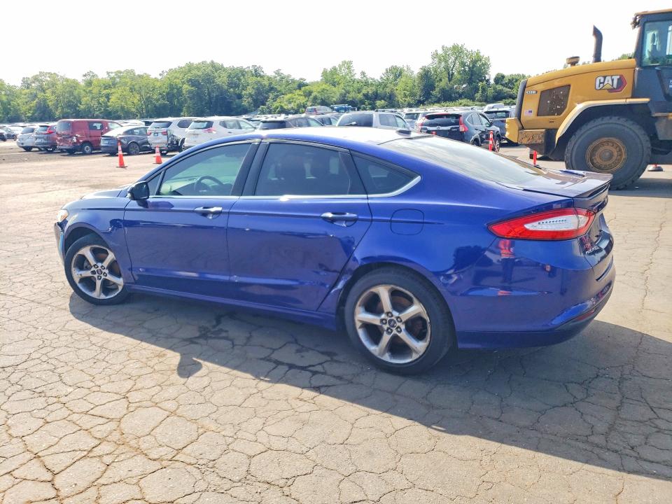 Photo 2 from auction – 2013 FORD FUSION with VIN 3FA6P0HR8DR381584