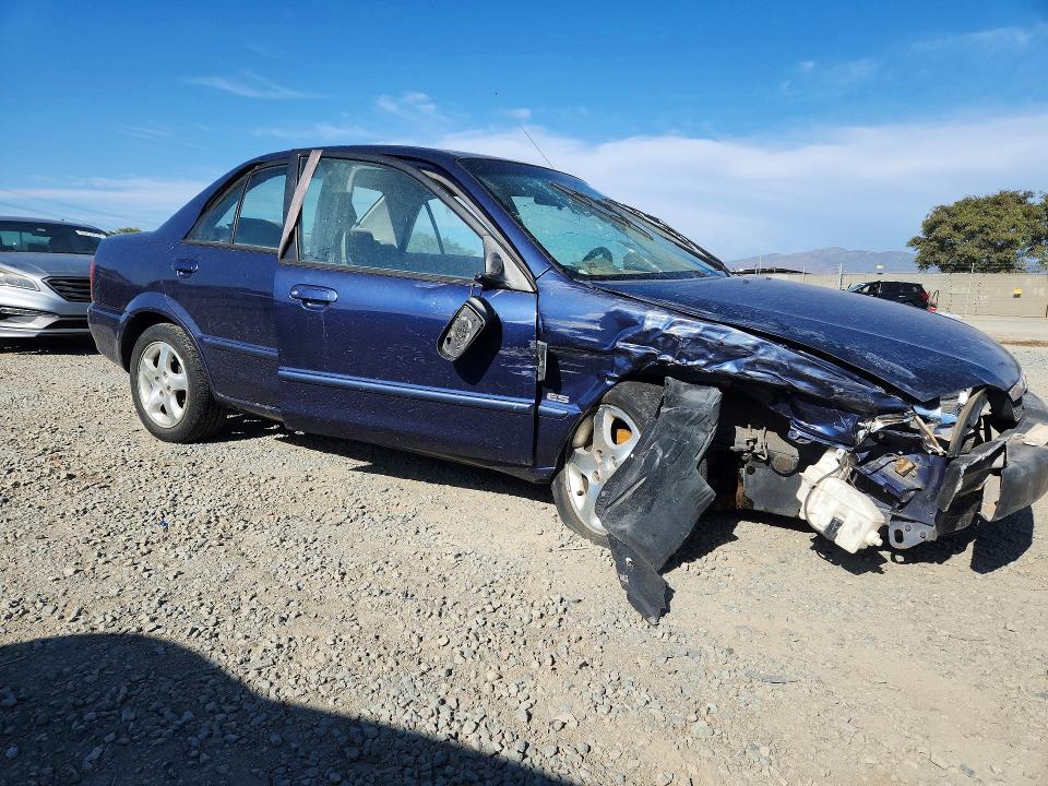 صورة رقم 4 من المزاد - 2000 MAZDA PROTEGE مع VIN JM1BJ2216Y0196688