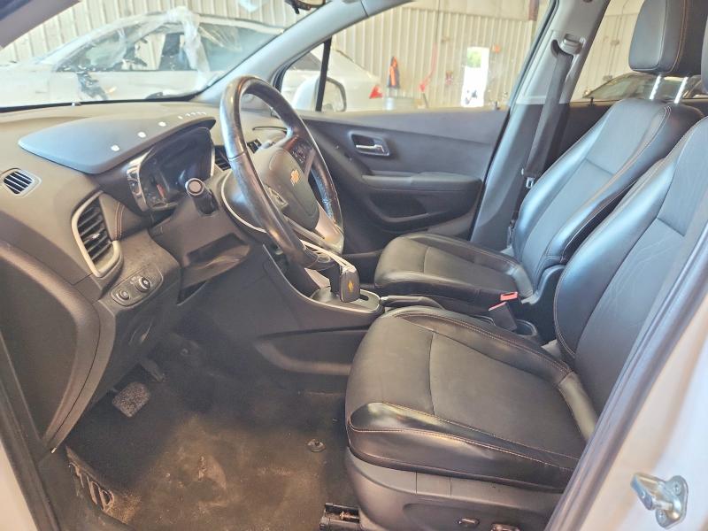 Photo 7 from auction – 2017 CHEVROLET TRAX with VIN 3GNCJLSB2HL257127
