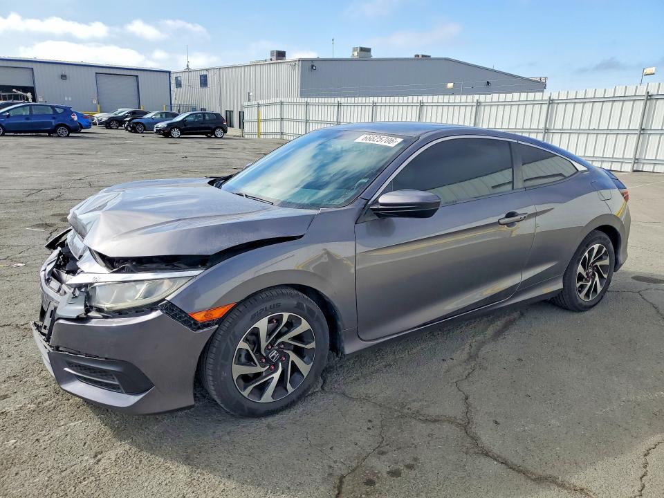 HONDA CIVIC 2016 z numerem VIN 2HGFC4B05GH315275 - Zdjęcie z aukcji