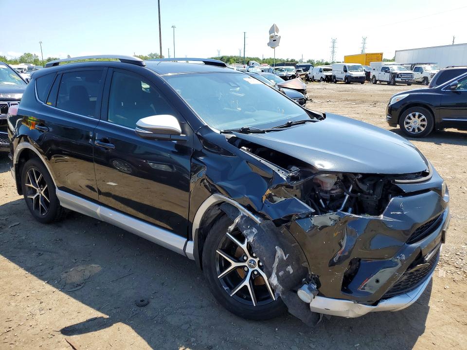 Photo 4 from auction – 2016 TOYOTA RAV4 with VIN JTMJFREV2GJ052942