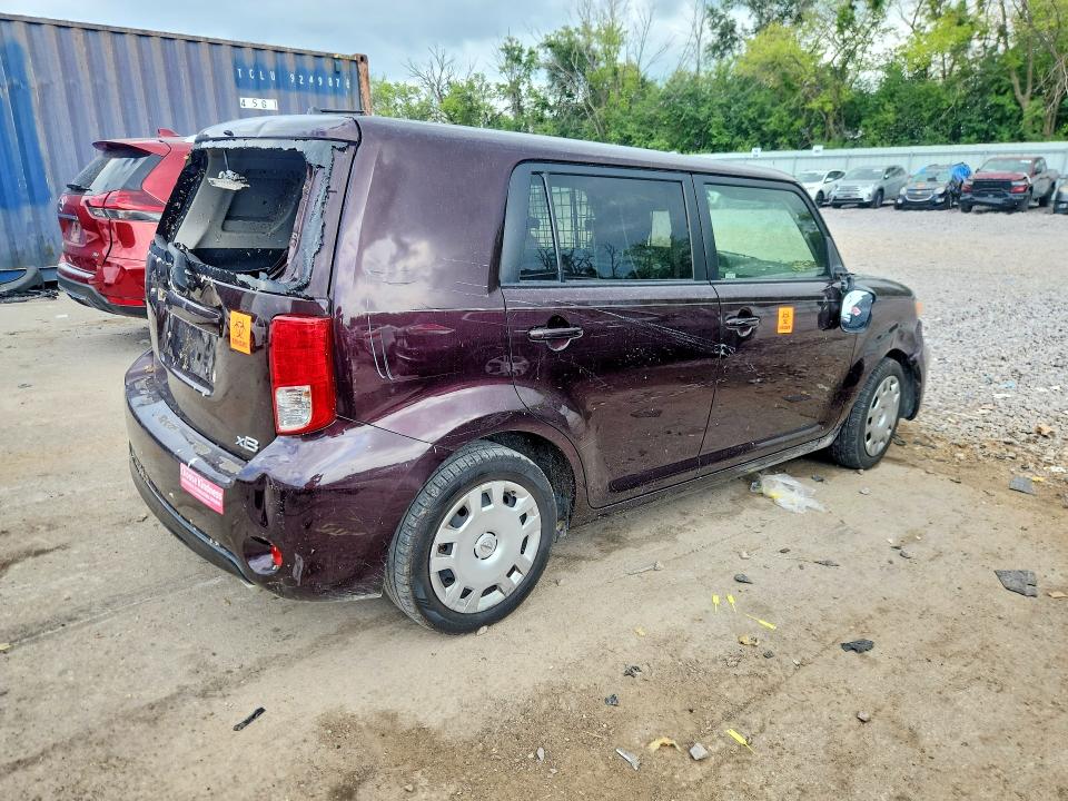 Photo 3 from auction – 2013 SCION XB with VIN JTLZE4FE8DJ036431