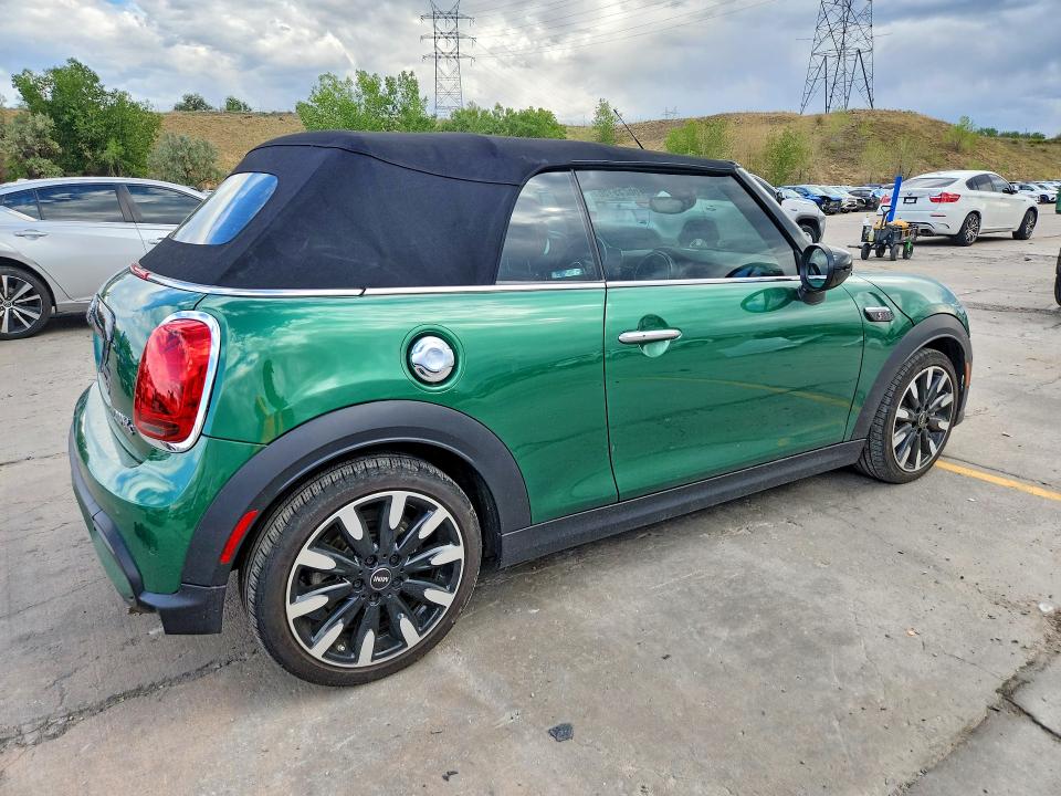 Photo 3 from auction – 2023 MINI COOPER 3-DOOR with VIN WMW43DL06P3R30163