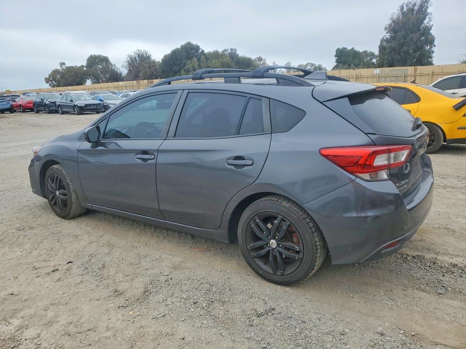 Photo 2 from auction – 2018 SUBARU IMPREZA with VIN 4S3GTAD67J3700835