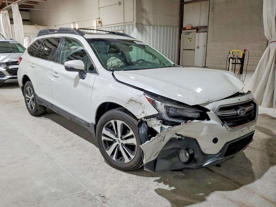 Foto 4 de la subasta – 2018 SUBARU OUTBACK con VIN 4S4BSANCXJ3313967