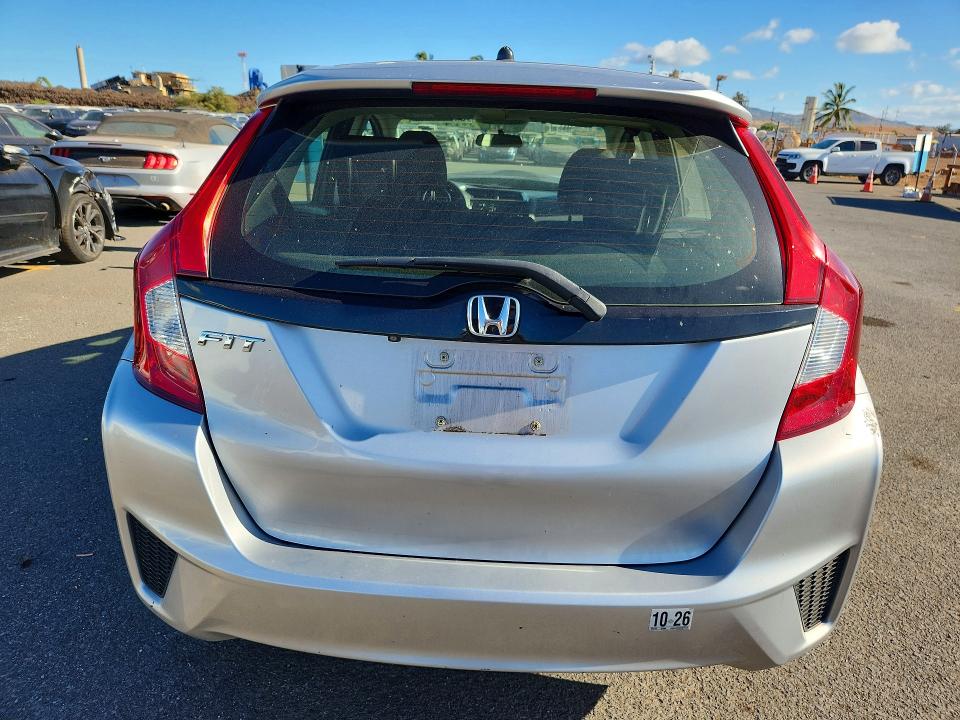 Photo 6 from auction – 2016 HONDA FIT with VIN JHMGK5H50GS014712