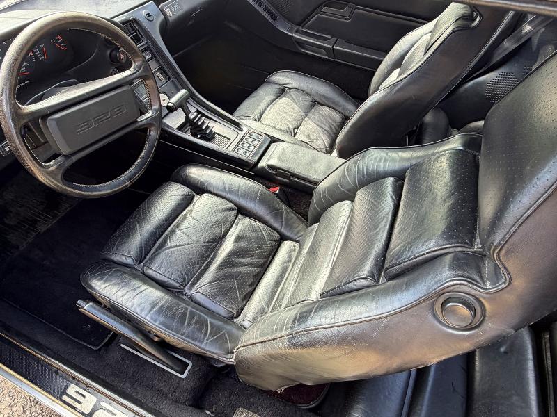 Photo 5 from auction – 1982 PORSCHE 928 with VIN WP0JA0925CS820072