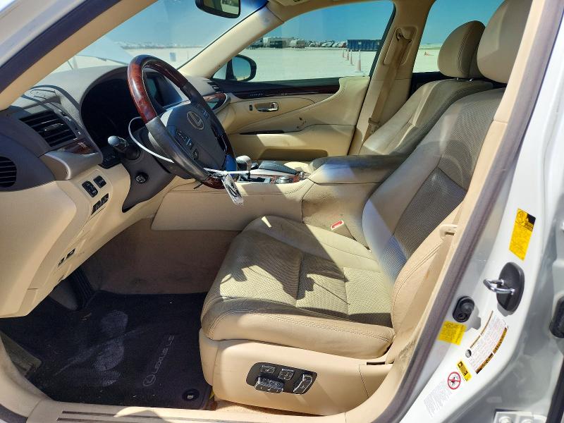 Zdjęcie 7 z aukcji – 2014 LEXUS LS z VIN JTHBL5EF2E5130087