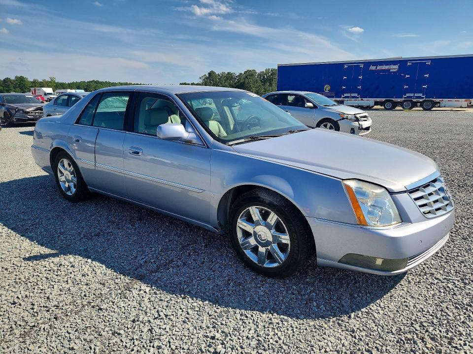 Photo 4 from auction – 2006 CADILLAC DTS with VIN 1G6KD57Y16U104300