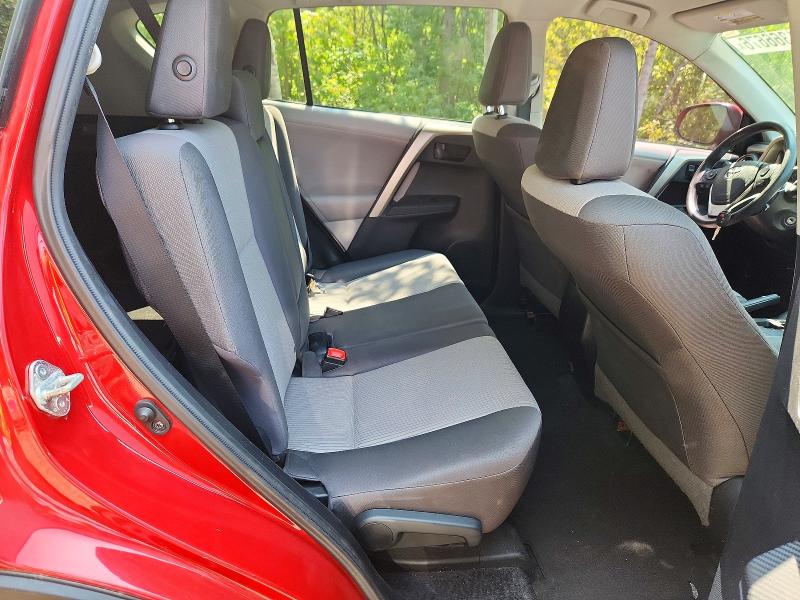 Photo 11 from auction – 2013 TOYOTA RAV4 with VIN 2T3ZFREVXDW036911